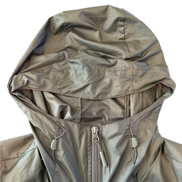 The North Face Cyclone Windwall Windbreaker Hooded Jacket - Women’s M - Green - Picture 2 of 14